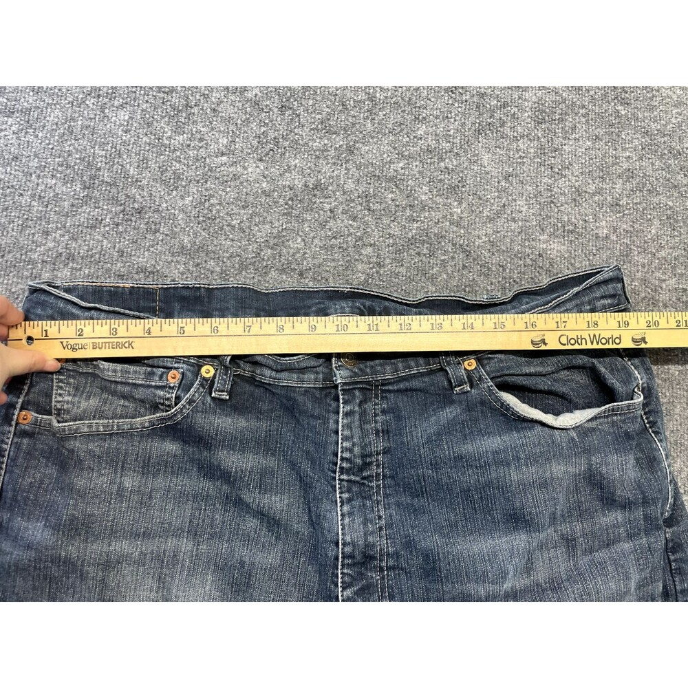 Levi's 505 Jeans Mens 42x30(39x28.50)Regular Fit Straight Blue Denim Medium Wash - Picture 8 of 11